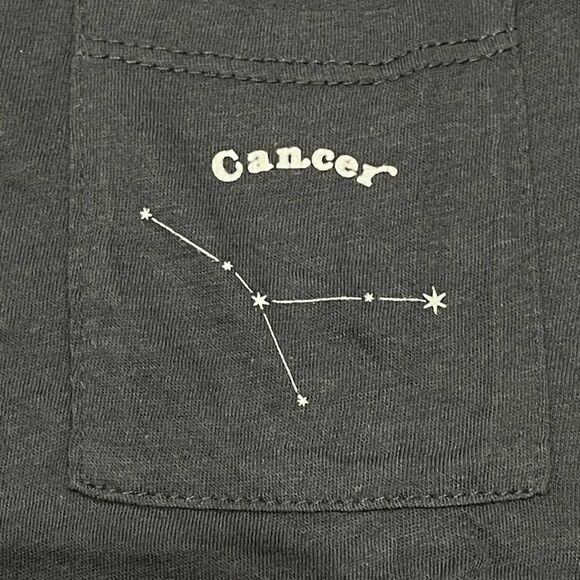 Women's Michelle By Comune Tee Shirt Cancer Gray Medium‎ Astrology Horoscope Top - Picture 2 of 10